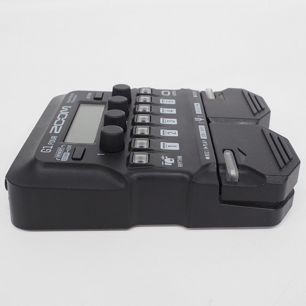 実際に弊社で買取させて頂いたZOOM/ズーム G1 FOUR Ver.v1.10 エレキギター用マルチエフェクター【簡易動作確認済】の画像 4枚目
