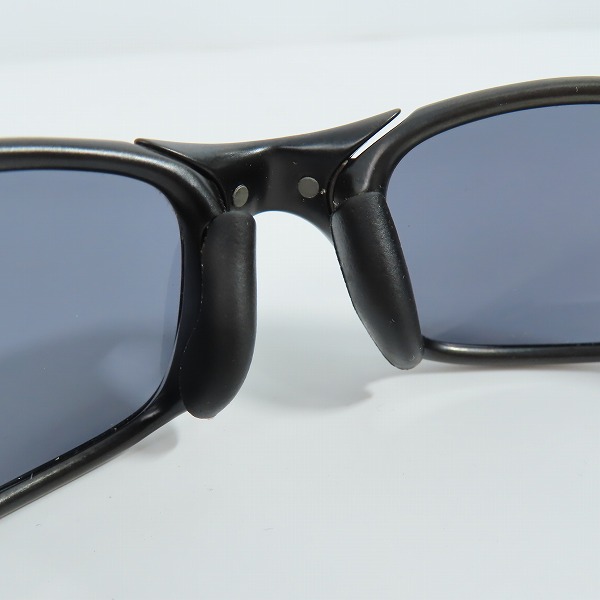 実際に弊社で買取させて頂いたOAKLEY/オークリー JULIET CARBON/ジュリエット X-METAL/エックス-メタル サングラス/アイウェアの画像 4枚目