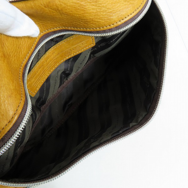 実際に弊社で買取させて頂いたmaster-piece/マスターピース カウレザー ボディバッグ 01063-1の画像 4枚目