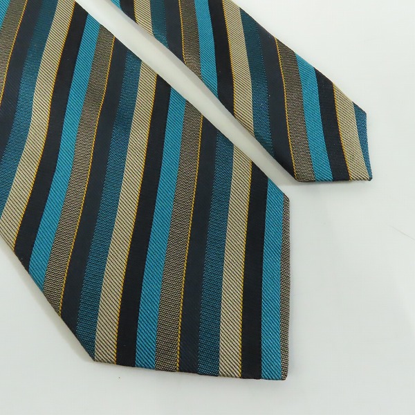 実際に弊社で買取させて頂いたGIVENCHY/ジバンシィ 斜線柄 ネクタイの画像 1枚目