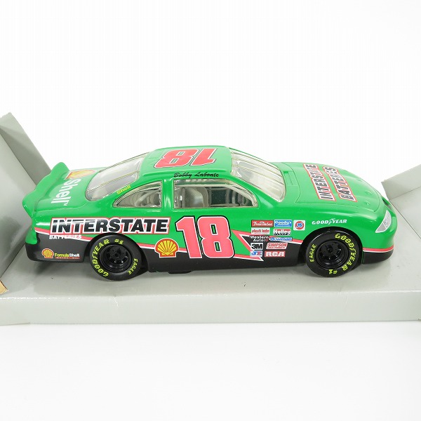 実際に弊社で買取させて頂いたNASCAR/ナスカー WINNERS CIRCLE 1/24 1998 STOCK CAR SERIES BOBBY LABONTE/ボビー・ラボンテ ＃18 ミニカー の画像 3枚目
