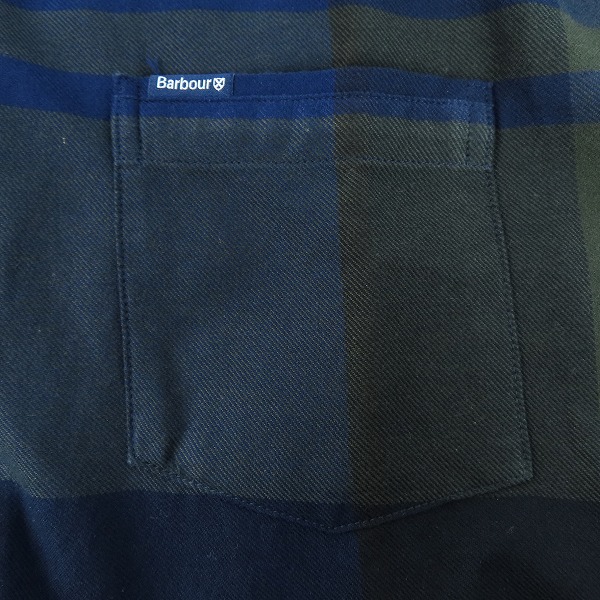 実際に弊社で買取させて頂いたBarbour/バブアー TAILORED FIT チェック柄 ボタンダウンシャツ 222MSH5060/Lの画像 6枚目
