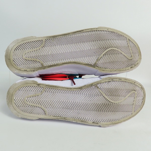 実際に弊社で買取させて頂いたNIKE×SACAI×KAWS/ナイキ×サカイ×カウズ BLAZER LOW SACAI KAWS DM7901-600/24.5の画像 2枚目