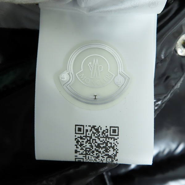 実際に弊社で買取させて頂いた【JPタグ】MONCLER/モンクレール HANOVERIAN ダウンジャケット F20911D50700/1の画像 6枚目