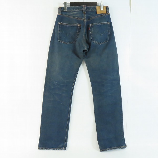 実際に弊社で買取させて頂いたLEVI'S/リーバイス 501XX 復刻 刻印555 ビッグE 赤耳 米国製 デニムパンツ 47501-0117/W33L36の画像 1枚目