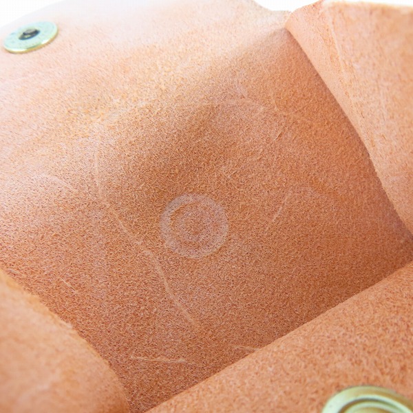 実際に弊社で買取させて頂いたIL BISONTE/イルビゾンテ レザー 二つ折り財布/ウォレットの画像 8枚目