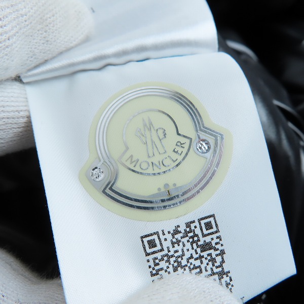 実際に弊社で買取させて頂いた【JPタグ】MONCLER/モンクレール MAYA/マヤ ダウンジャケット C20914036605 68950/0の画像 5枚目