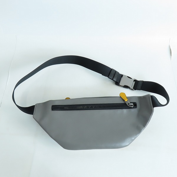 実際に弊社で買取させて頂いたCOACH/コーチ トラック ベルトバッグ/ボディバッグ カラーブロック レザー C4022の画像 1枚目