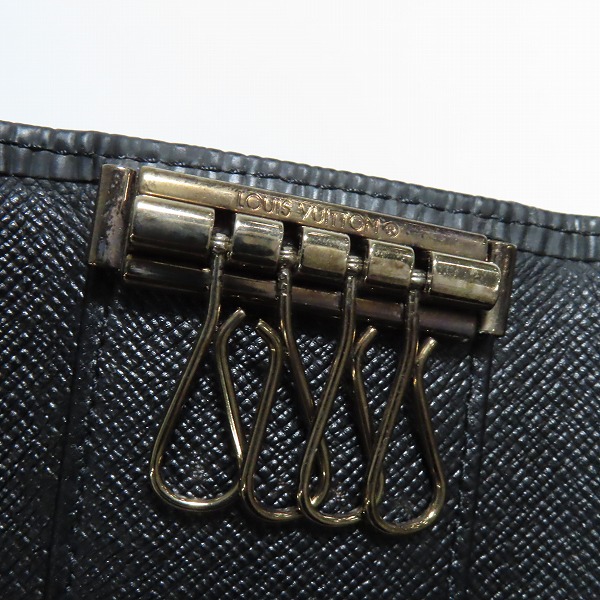 実際に弊社で買取させて頂いたLOUIS VUITTON/ルイヴィトン ミュルティクレ4 エピ 4連 キーケース M63822の画像 6枚目