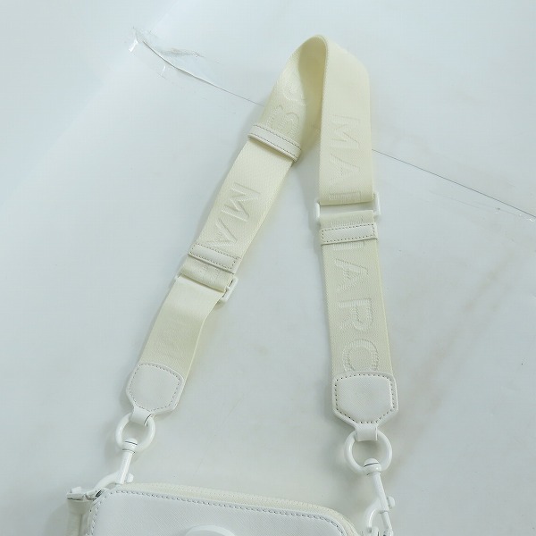 実際に弊社で買取させて頂いたMARC JACOBS/マークジェイコブス THE SNAPSHOT ショルダーバッグ ホワイトの画像 3枚目
