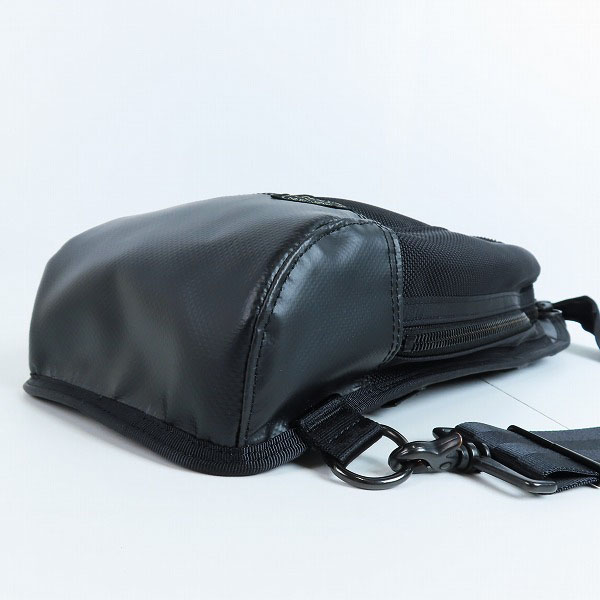 実際に弊社で買取させて頂いた【未使用】PORTER/ポーター HEAT/ヒート マグライト付 ワンショルダーバッグ/ボディバッグ 703-08000の画像 3枚目