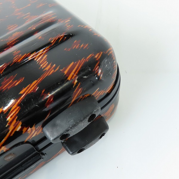 実際に弊社で買取させて頂いたZERO HALLIBURTON/ゼロハリバートン ヒョウ柄/レオパード柄 アタッシュケース/ビジネスバッグの画像 6枚目