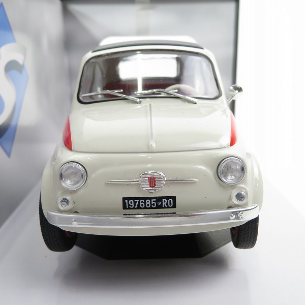 実際に弊社で買取させて頂いたSolido/ソリド 1/18 FIAT NUOVA SPORT 1960/フィアット ヌォーヴァ ミニカーの画像 2枚目