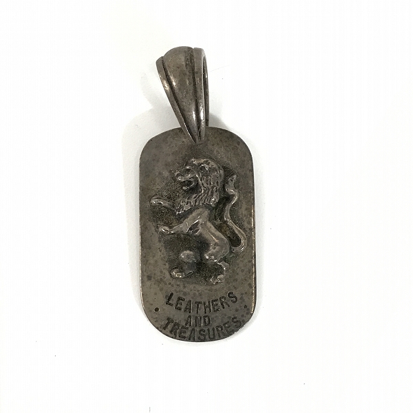 実際に弊社で買取させて頂いた【ギャラ付き】LEATHERS AND TREASURES/レザーズ&トレジャーズ 3rd Annivarsary Dogtag Lion ドッグタグの画像 1枚目