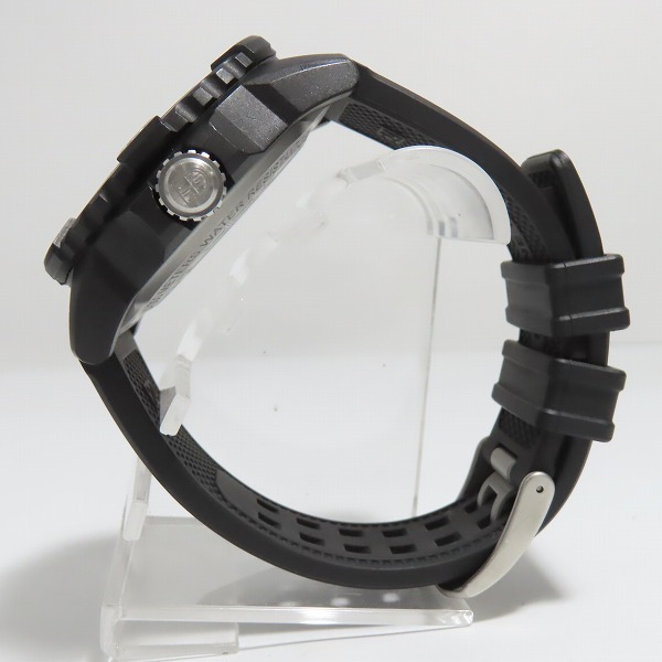 実際に弊社で買取させて頂いたLuminox/ルミノックス カーボン クォーツ腕時計 3500シリーズ Ref.3501の画像 1枚目