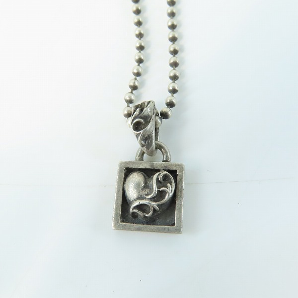 実際に弊社で買取させて頂いたCHROME HEARTS/クロムハーツ フレームド ハートチャーム ボールチェーン付き ネックレスの画像 1枚目