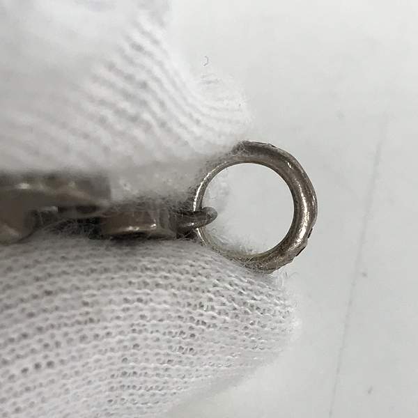 実際に弊社で買取させて頂いたSTANLEY GUESS/スタンリーゲス ツイステッドクロス ペンダントトップ/ネックレスの画像 7枚目