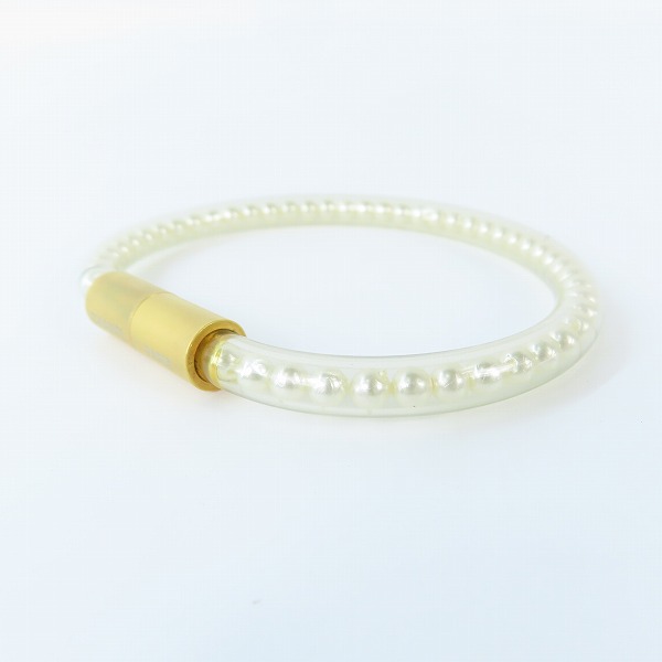 実際に弊社で買取させて頂いたCHANEL/シャネル チューブブレスレット フェイクパール 00 S