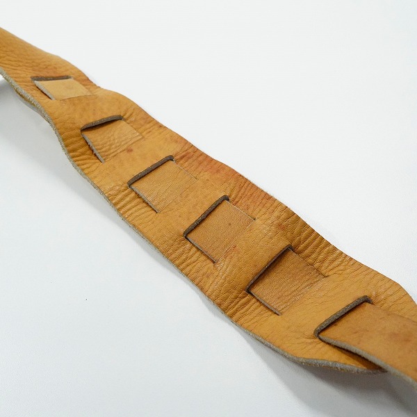 実際に弊社で買取させて頂いたAria Pro II/アリアプロ2 レザー調 ギターストラップ ベースストラップ ベージュ系の画像 6枚目