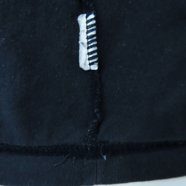 実際に弊社で買取させて頂いたEMPORIO ARMANI/エンポリオアルマーニ 半袖/長袖カットソー/デニムジャケット 3点セットの画像 6枚目