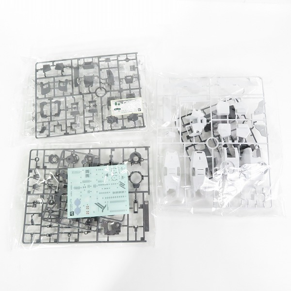 実際に弊社で買取させて頂いた【未組立】BANDAI/バンダイ 機動戦士ガンダム00/ダブルオー MG 1/100 GN-005 ガンダムヴァーチェ/ガンプラの画像 4枚目