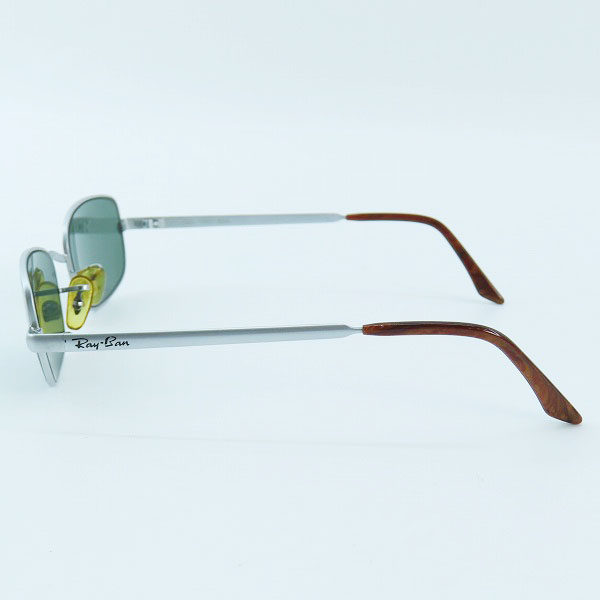 実際に弊社で買取させて頂いたRay-Ban/レイバン B&L/ボシュロム社製 サングラスの画像 1枚目