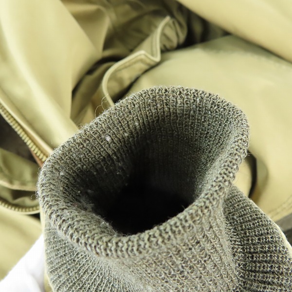 実際に弊社で買取させて頂いたBUZZ RICKSON'S/バズリクソンズ B-10 フライトジャケット/8300-470705 M13499 M13500/40の画像 7枚目