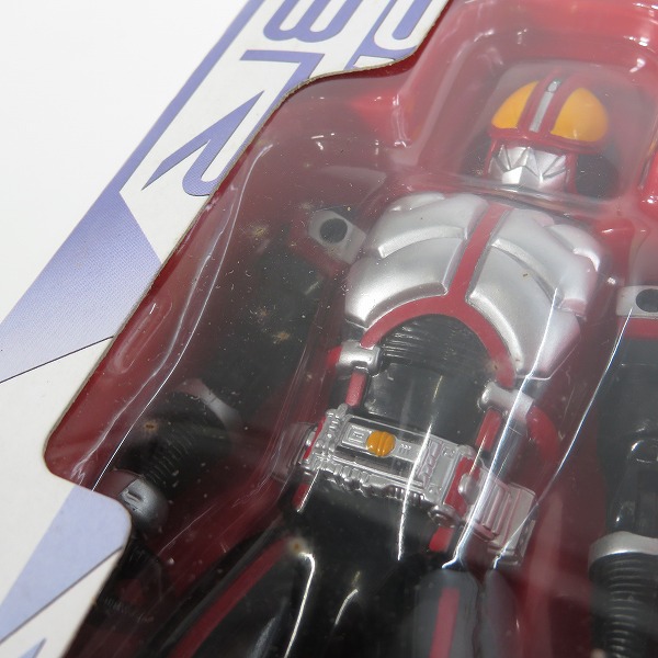 実際に弊社で買取させて頂いた【未開封】BANDAI/バンダイ 仮面ライダー555 SUPER RHF S-RHF01 仮面ライダーファイズ & オートバジン/フィギュアの画像 7枚目