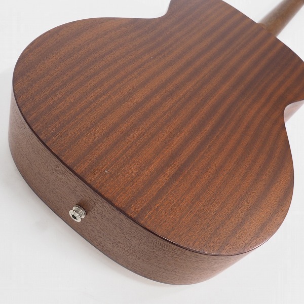 実際に弊社で買取させて頂いた★【難有り】Martin/マーティン 000 Jr-10 Junior/ジュニアサイズ アコースティックギター/アコギ 2020年製の画像 8枚目