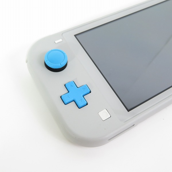 実際に弊社で買取させて頂いたNintendo switch lite/ニンテンドースイッチライト ザシアン・ザマゼンタ ポケモン ソード・シールド モデル 本体のみ HDH-001の画像 2枚目