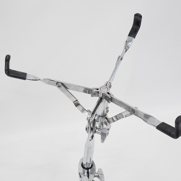 実際に弊社で買取させて頂いたPearl/パール 型番不明 スネアスタンド ドラムスタンド の画像 1枚目