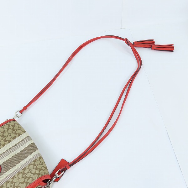 実際に弊社で買取させて頂いたCOACH/コーチ ミニシグネチャー キャンバス ショルダーバッグ 19919の画像 2枚目