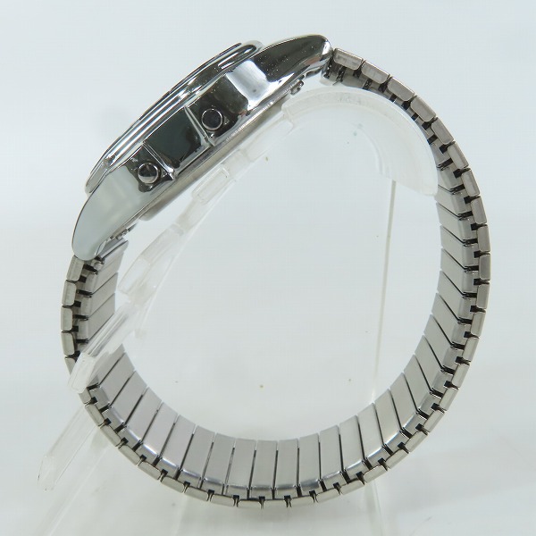 実際に弊社で買取させて頂いたTIMEX/タイメックス NDIGLO/インディグロ デジタル 金属製伸縮ベルト 腕時計 T78587 の画像 1枚目