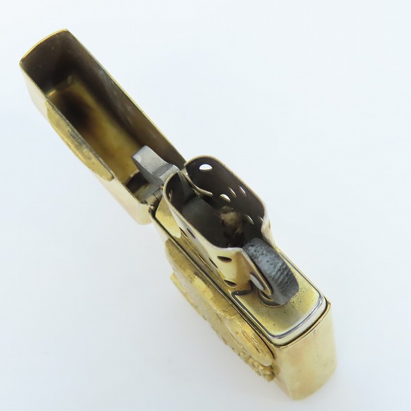 実際に弊社で買取させて頂いたZIPPO/ジッポー HARLEY-DAVIDSON/ハーレーダビッドソン イーグルメタル貼り ゴールド 1992年製の画像 5枚目