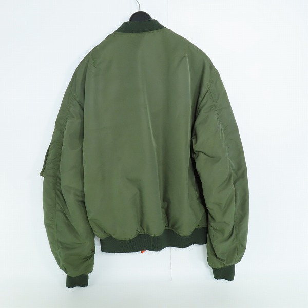 実際に弊社で買取させて頂いたDIESEL/ディーゼル ストーンウォッシュ加工 中綿 リバーシブル ボンバージャケット J-MA-ONE-A/XLの画像 1枚目