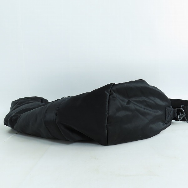 実際に弊社で買取させて頂いたPORTER/ポーター TANKER/タンカー 2WAY ボストンバッグの画像 3枚目