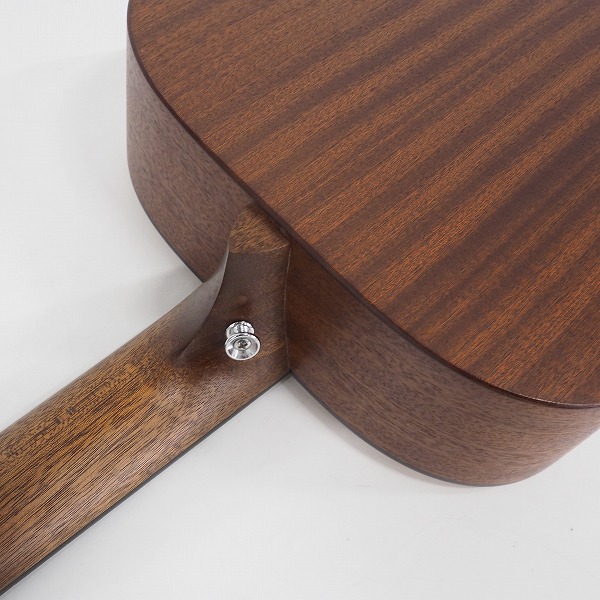 実際に弊社で買取させて頂いた★【難有り】Martin/マーティン 000 Jr-10 Junior/ジュニアサイズ アコースティックギター/アコギ 2020年製の画像 9枚目