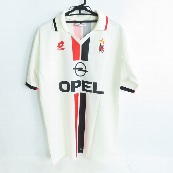 実際に弊社で買取させて頂いたlotto/ロット ACミラン 95/96 アウェイ ユニフォーム #18 バッジョ