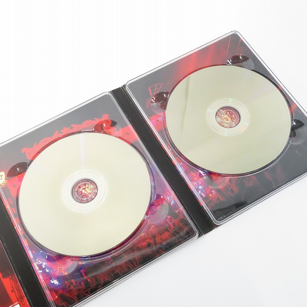 実際に弊社で買取させて頂いたBlu-ray/BD/ブルーレイ B'z LIVE-GYM Pleasure 2013 ENDLESS SUMMER-XXV 完全盤/2枚組の画像 5枚目