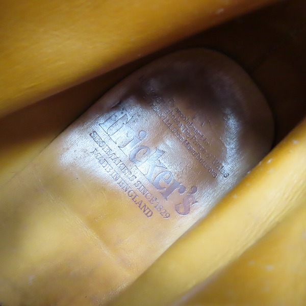 実際に弊社で買取させて頂いたTRICKER'S/トリッカーズ レザー ジョージ/チャッカブーツ スエード M7052/7.5の画像 6枚目
