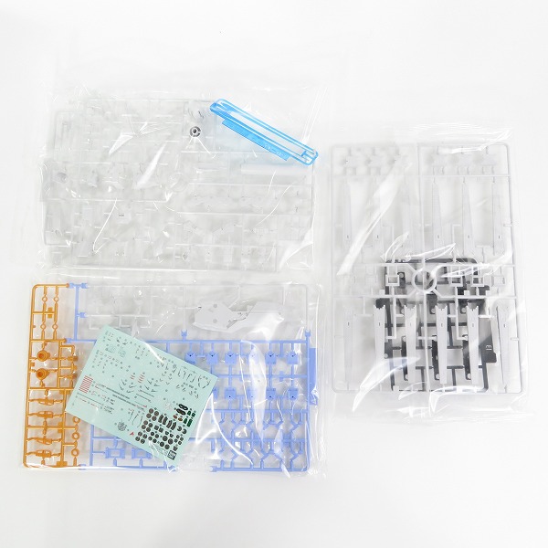 実際に弊社で買取させて頂いた【未組立】BANDAI/バンダイ RG 1/144 機動戦士ガンダム 逆襲のシャア Hi-νガンダム/ガンプラの画像 2枚目