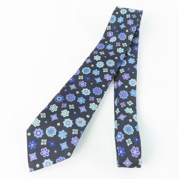 実際に弊社で買取させて頂いたEMILIO PUCCI/エミリオプッチ 総柄 シルクネクタイ