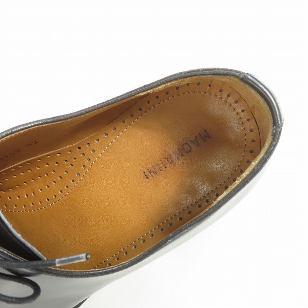 実際に弊社で買取させて頂いたMAGNANNI/マグナーニ プレーントゥ ブラック レザーシューズ 9764 /42の画像 4枚目