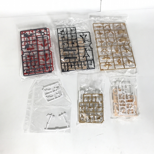 実際に弊社で買取させて頂いた【未組立】KOTOBUKIYA/コトブキヤ メガミデバイス 1/1 皇巫 アマテラス レガリアの画像 2枚目