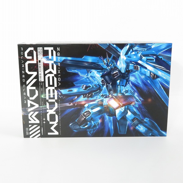 実際に弊社で買取させて頂いた【未組立含】西川貴教 with t.komuro FREEDOM 完全生産限定盤 CD + HG 1/144 フリーダムガンダム ポラライズドクリア/SEEDの画像 2枚目