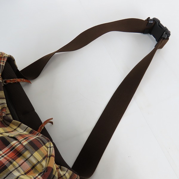 実際に弊社で買取させて頂いたPORTER×ESSENTIAL DESIGNS/ポーター×エッセンシャルデザインズ チェック柄 ショルダーバッグの画像 2枚目