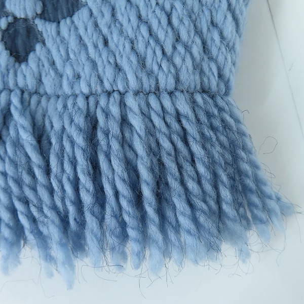 実際に弊社で買取させて頂いたLOUIS VUITTON/ルイヴィトン モノグラム エシャルプ ロゴマニア マフラーの画像 2枚目