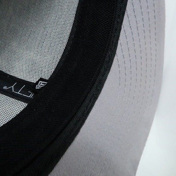 実際に弊社で買取させて頂いたFRAGMENT DESIGN×NEW ERA/フラグメントデザイン×ニューエラ 59FIFTY FRG ロゴ刺繍 キャップの画像 8枚目