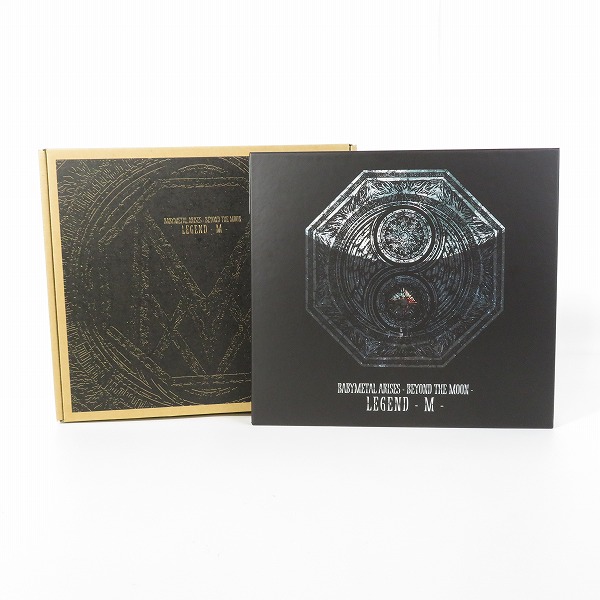 実際に弊社で買取させて頂いたBABYMETAL/ベビーメタル ARISES BEYOND THE MOON LEGEND M Blu-ray + CD + APOCALYPSE