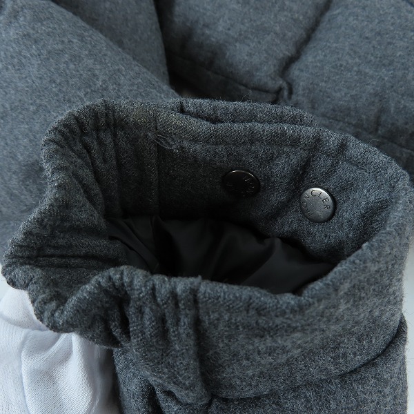 実際に弊社で買取させて頂いた【JPタグ】MONCLER/モンクレール MONTGENEVRE/モンジュネーブル ダウンジャケット C20914033805 54272/3の画像 9枚目